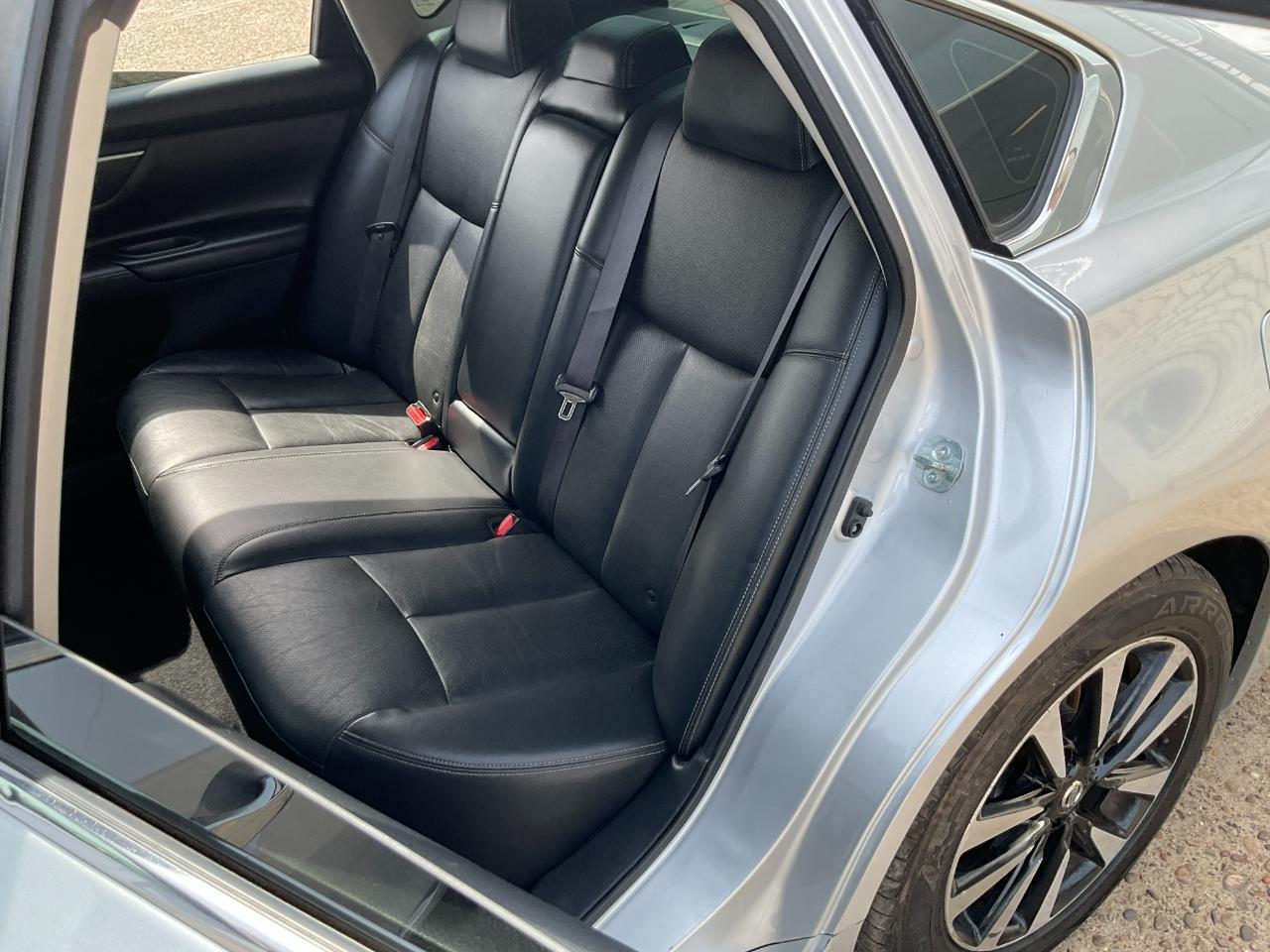 Nissan Altima 2.5 SV 2018