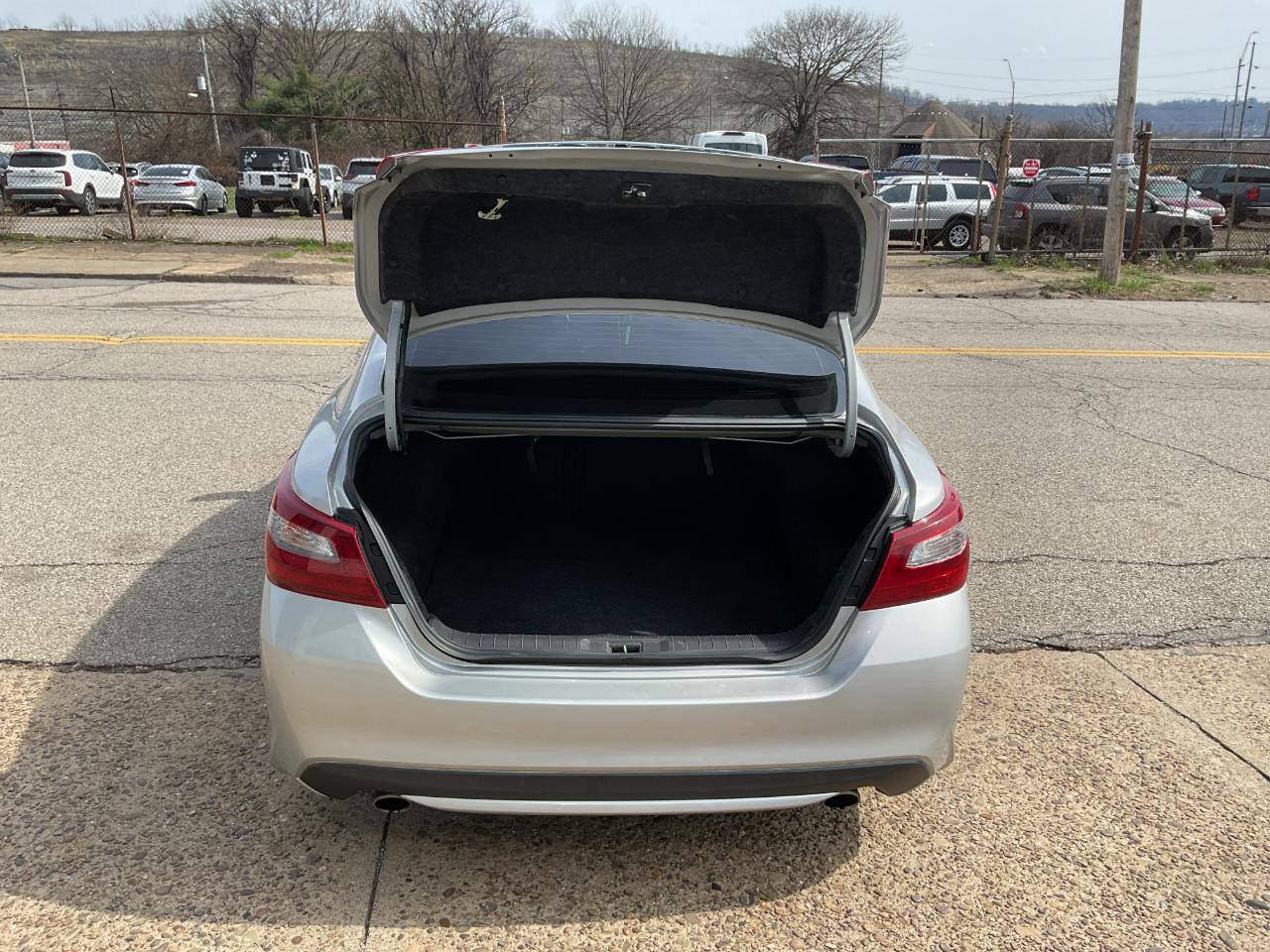 Nissan Altima 2.5 SV 2018