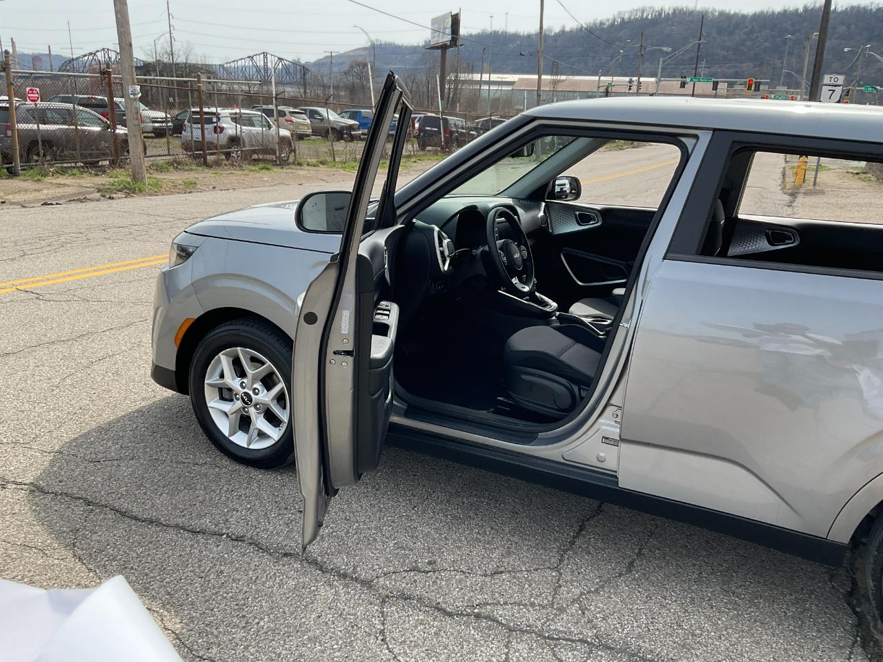 Kia Soul LX CVT 2023