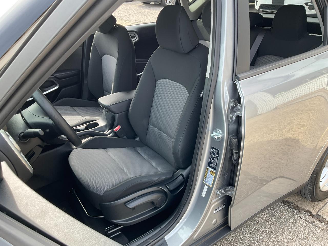 Kia Soul LX CVT 2023