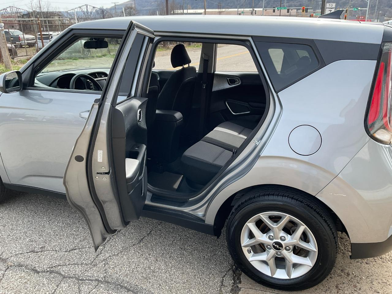 Kia Soul LX CVT 2023