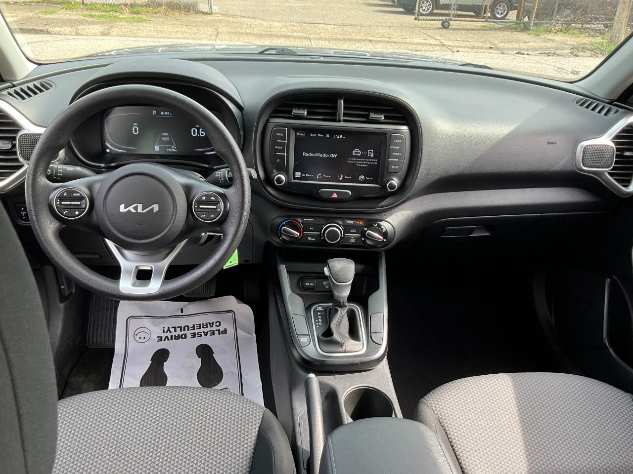 Kia Soul LX CVT 2023