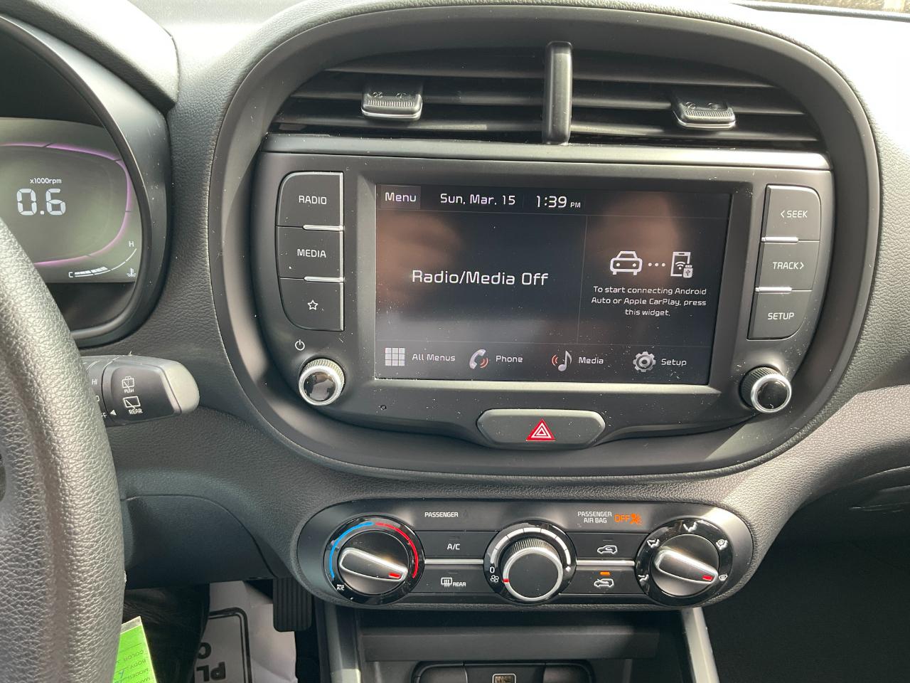 Kia Soul LX CVT 2023