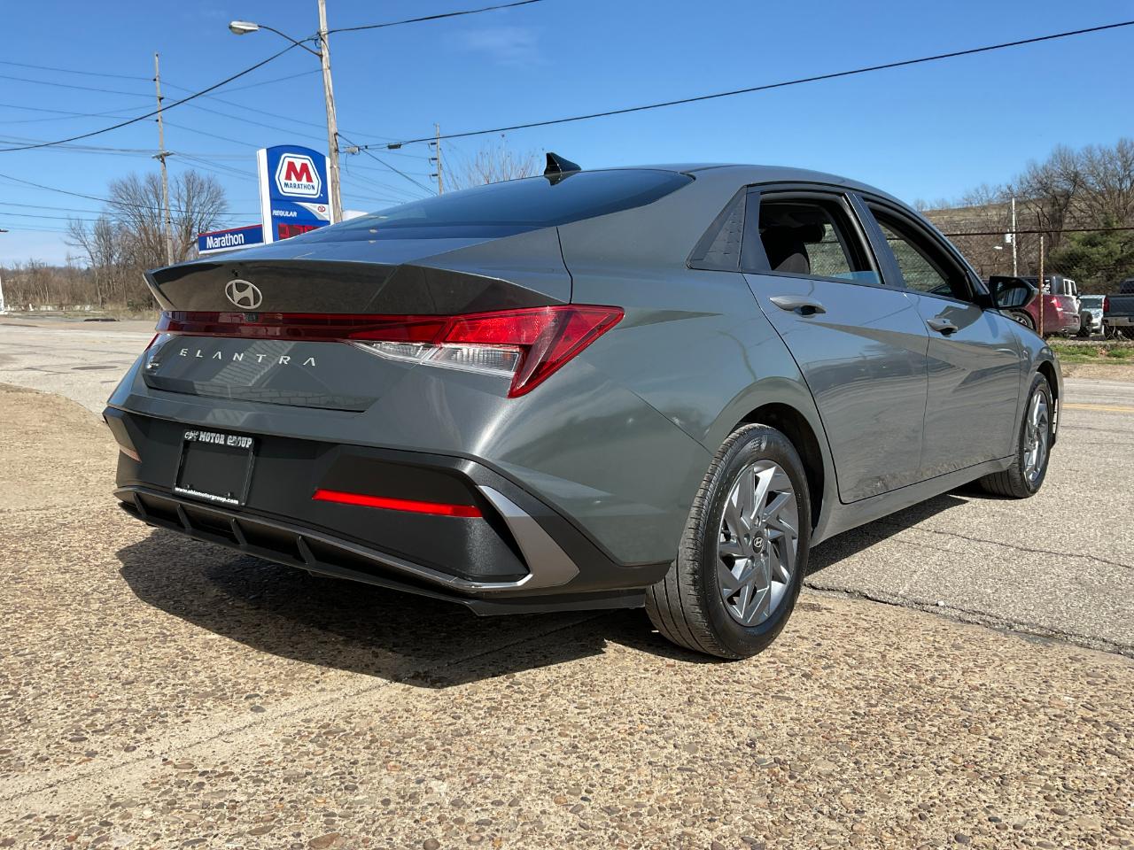 Hyundai Elantra SEL 2024