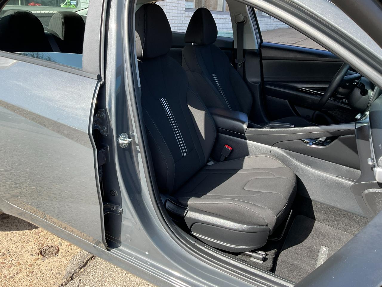 Hyundai Elantra SEL 2024