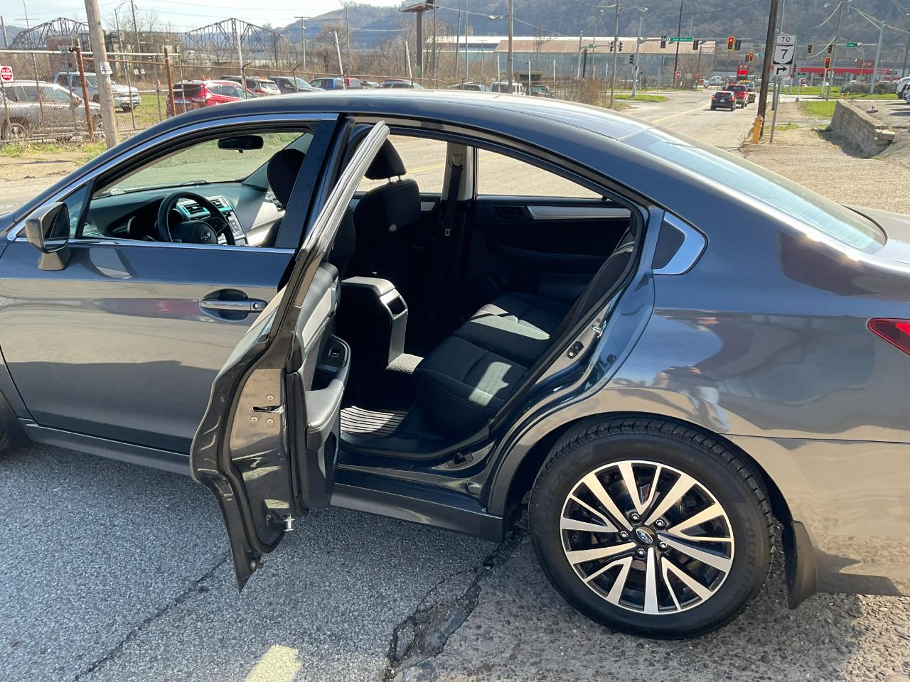 Subaru Legacy 2.5i Premium 2018