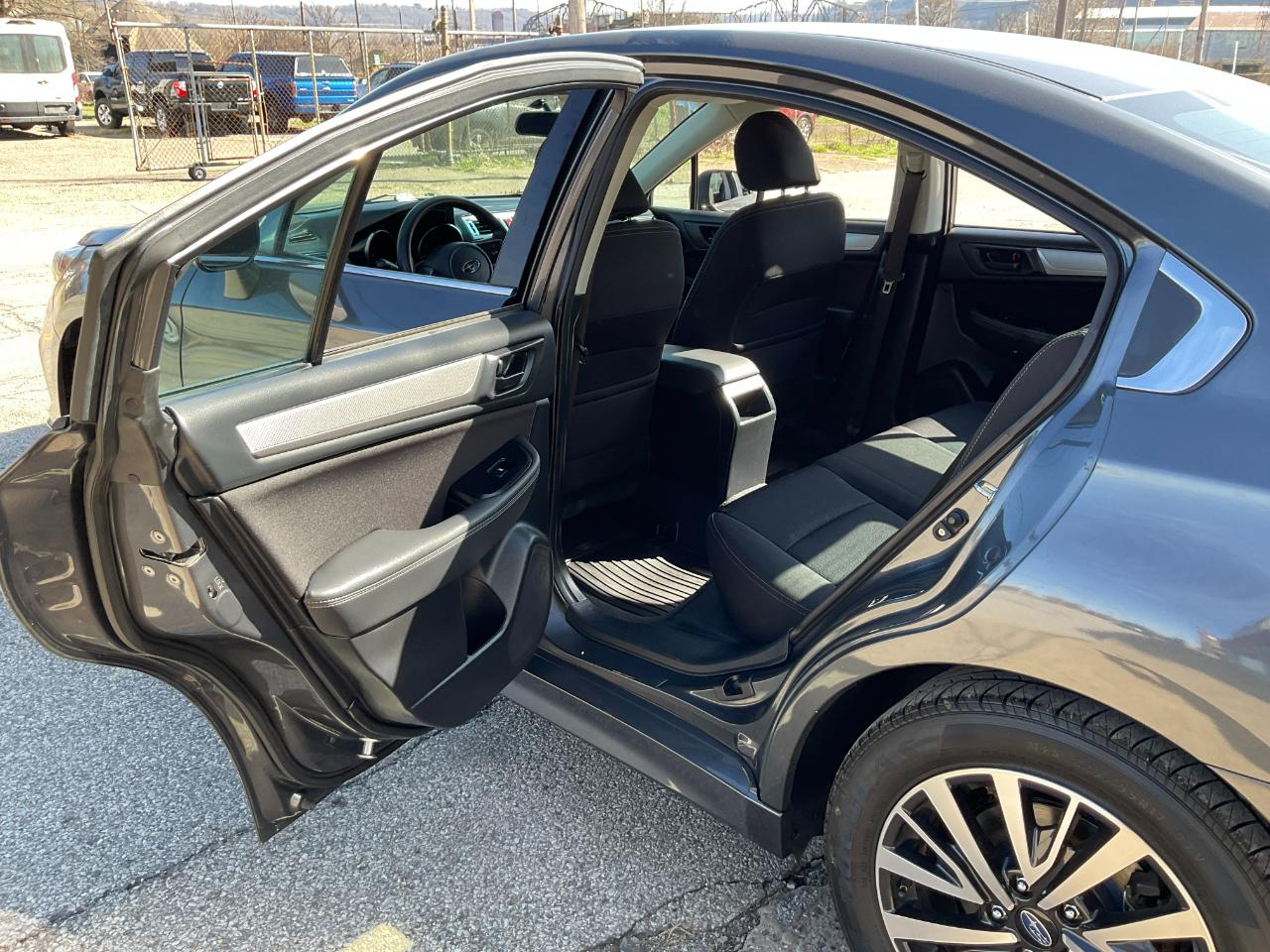 Subaru Legacy 2.5i Premium 2018