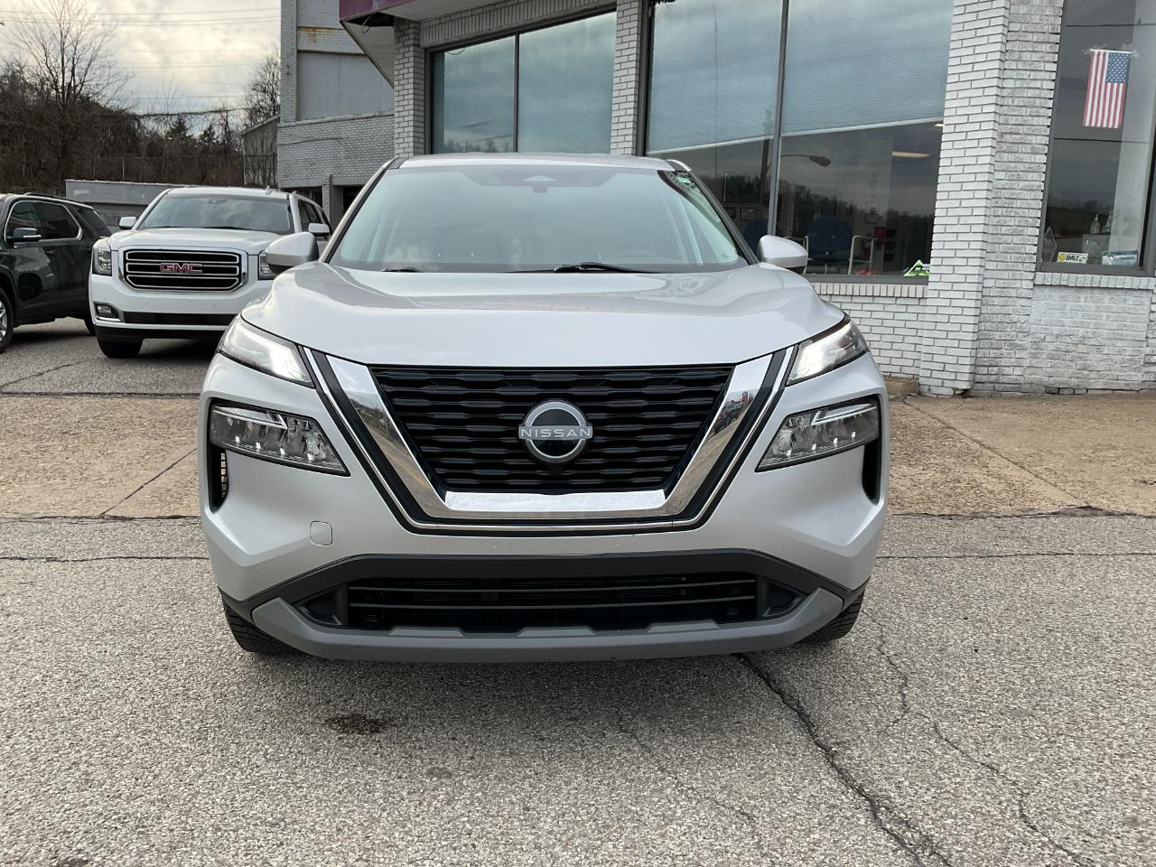 Nissan Rogue SV 2023