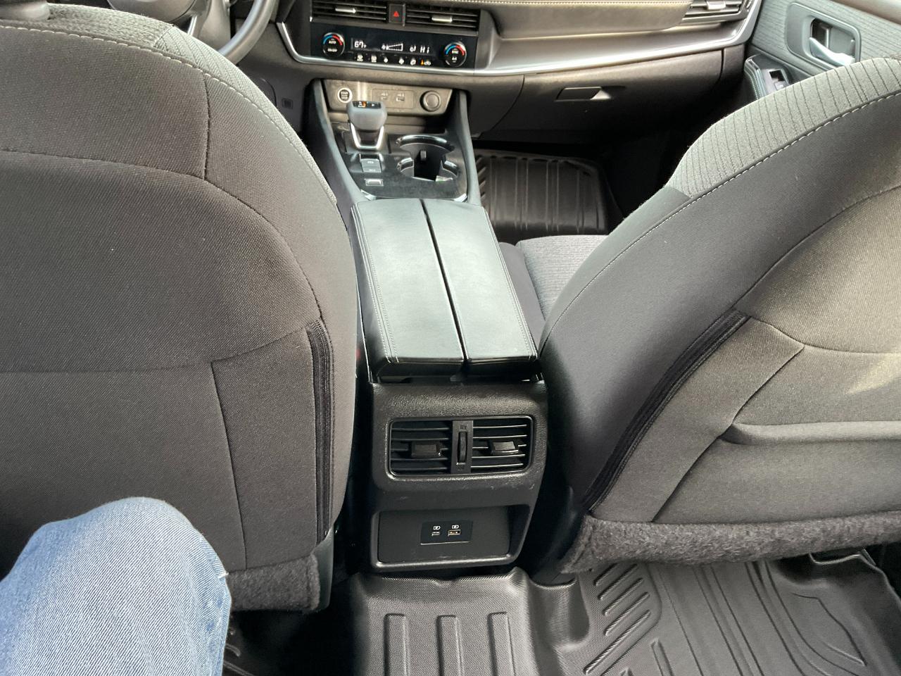 Nissan Rogue SV 2023