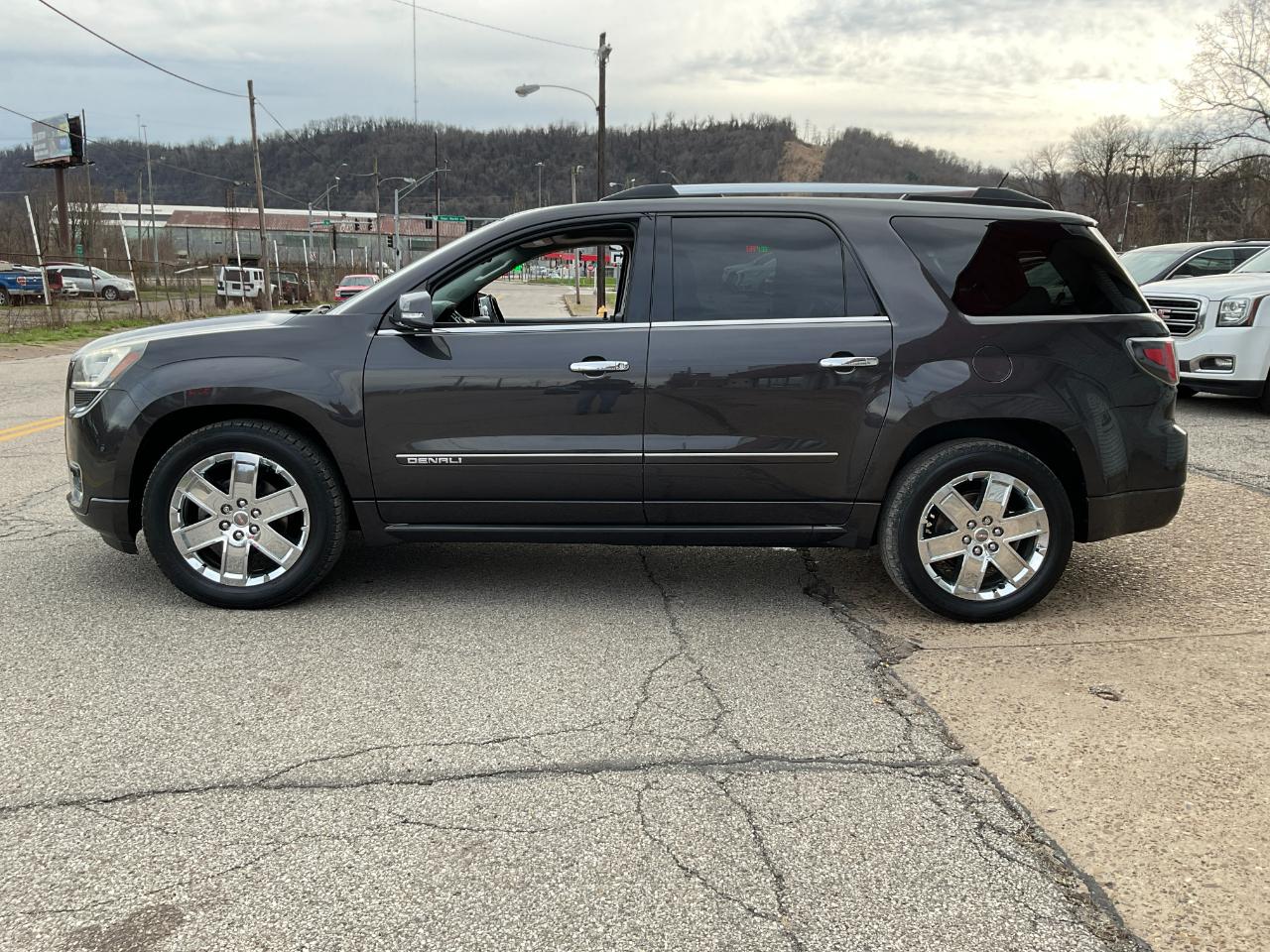 GMC Acadia Denali AWD 2016