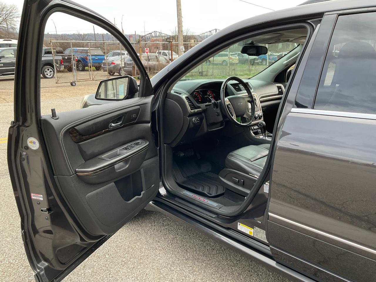 GMC Acadia Denali AWD 2016