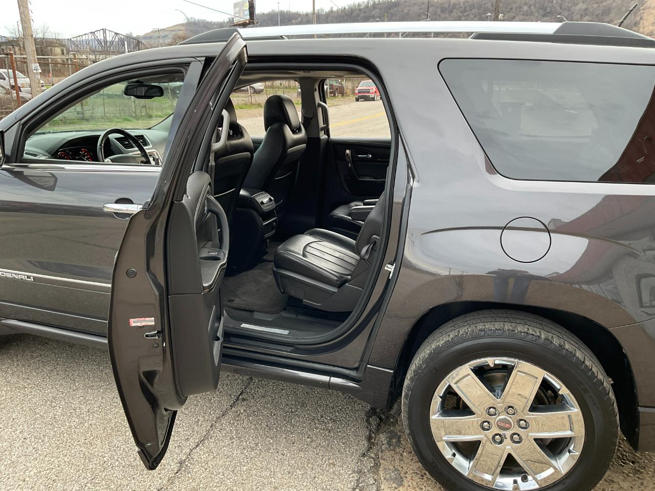GMC Acadia Denali AWD 2016