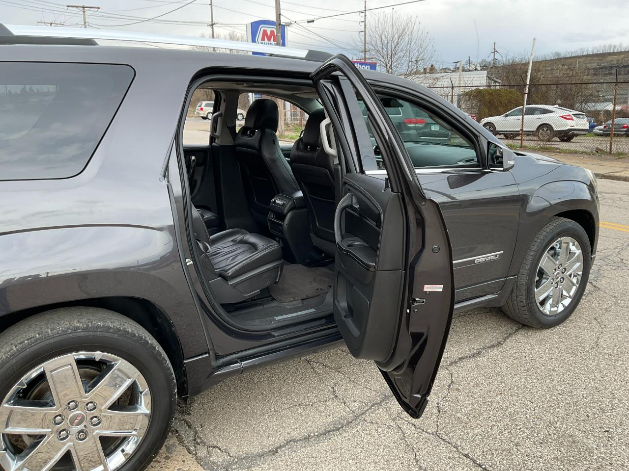 GMC Acadia Denali AWD 2016