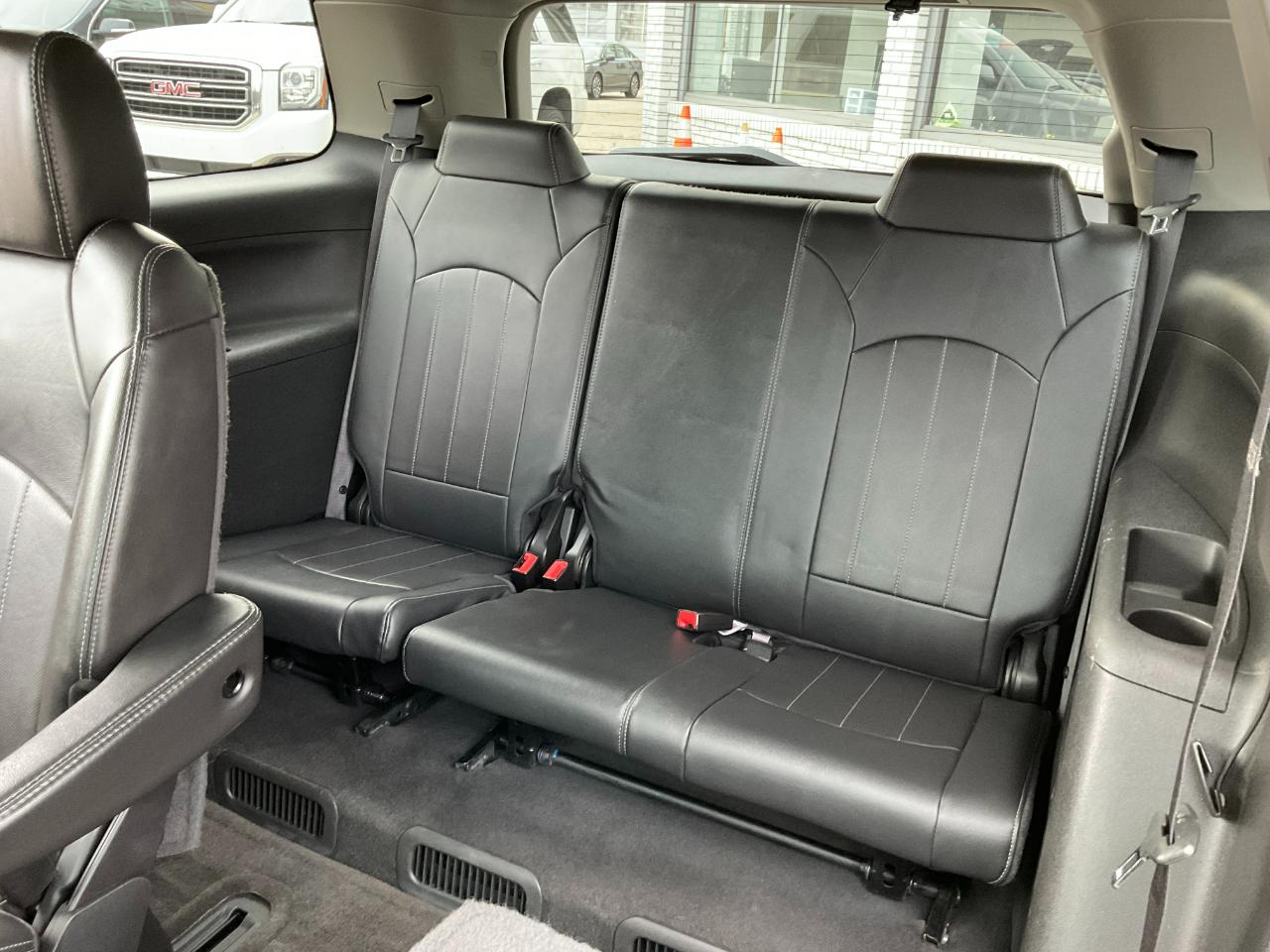 GMC Acadia Denali AWD 2016