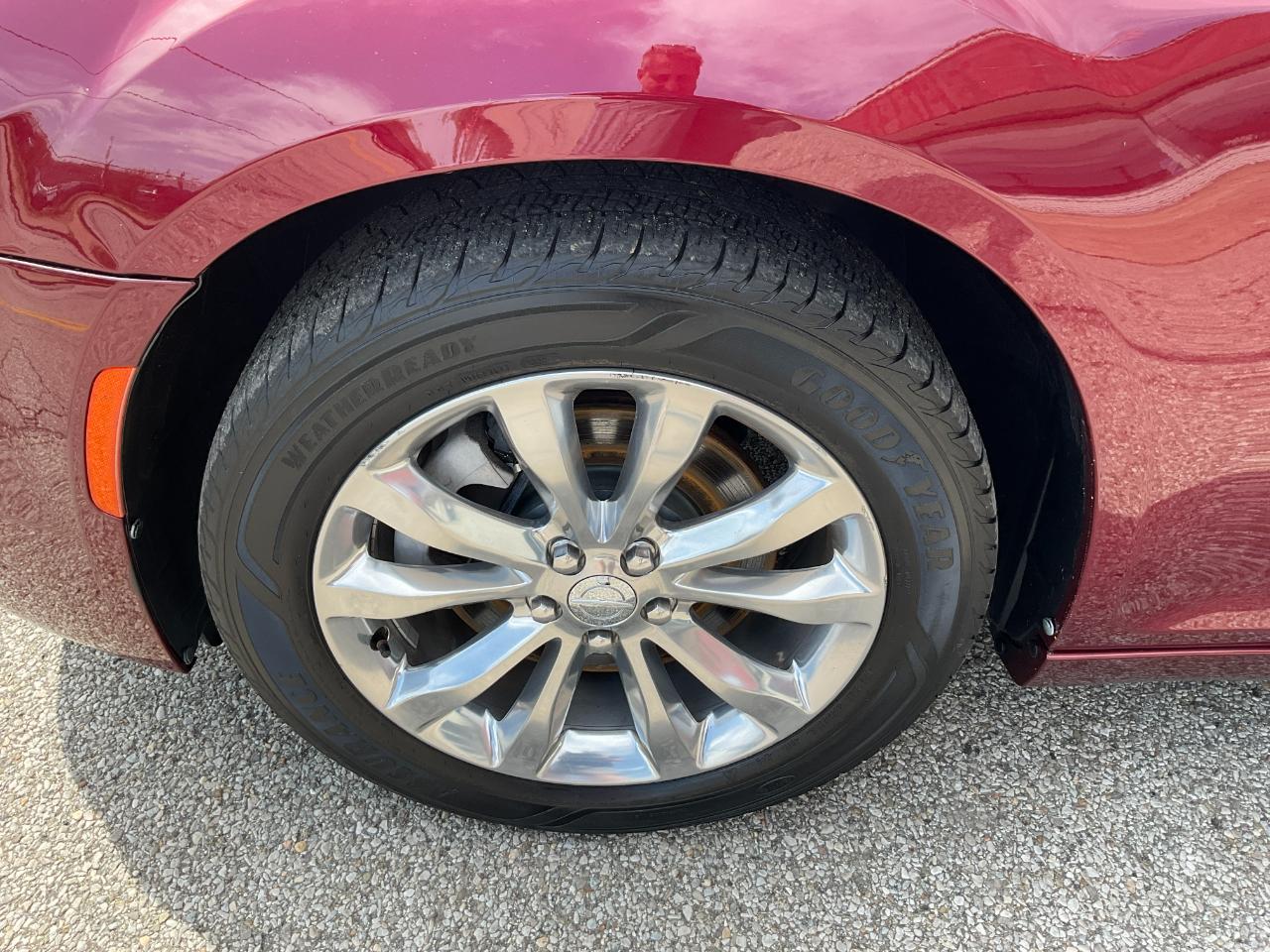 Chrysler 300 Touring L AWD 2020