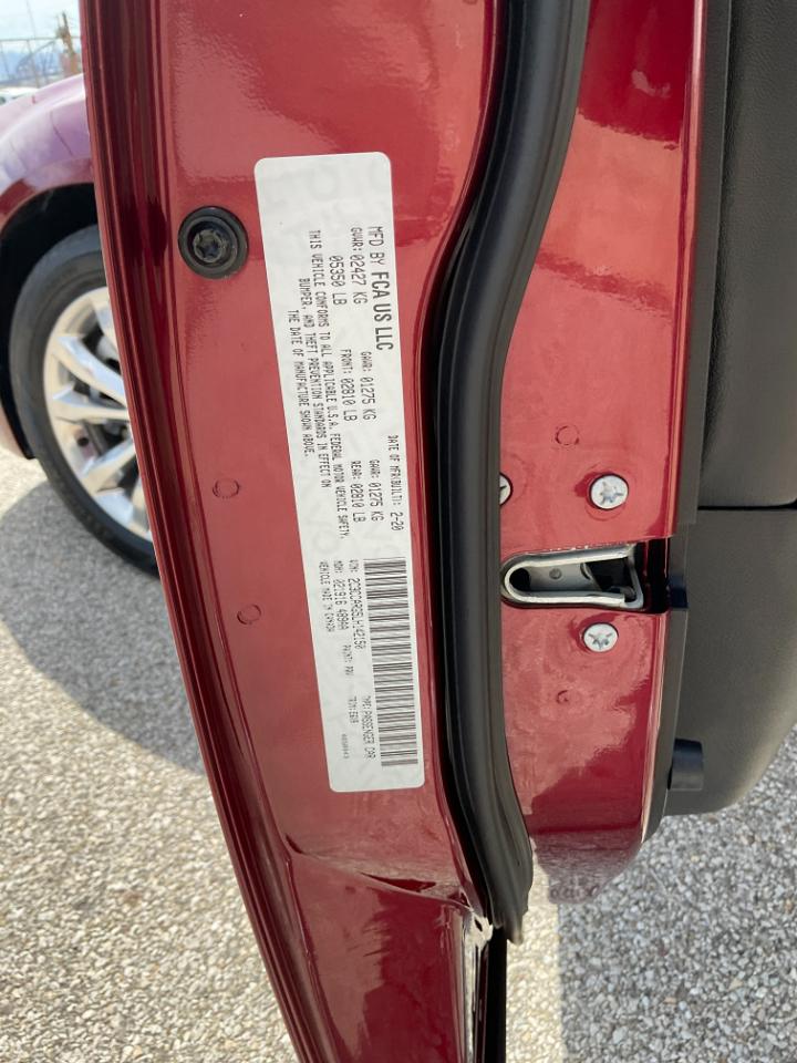 Chrysler 300 Touring L AWD 2020