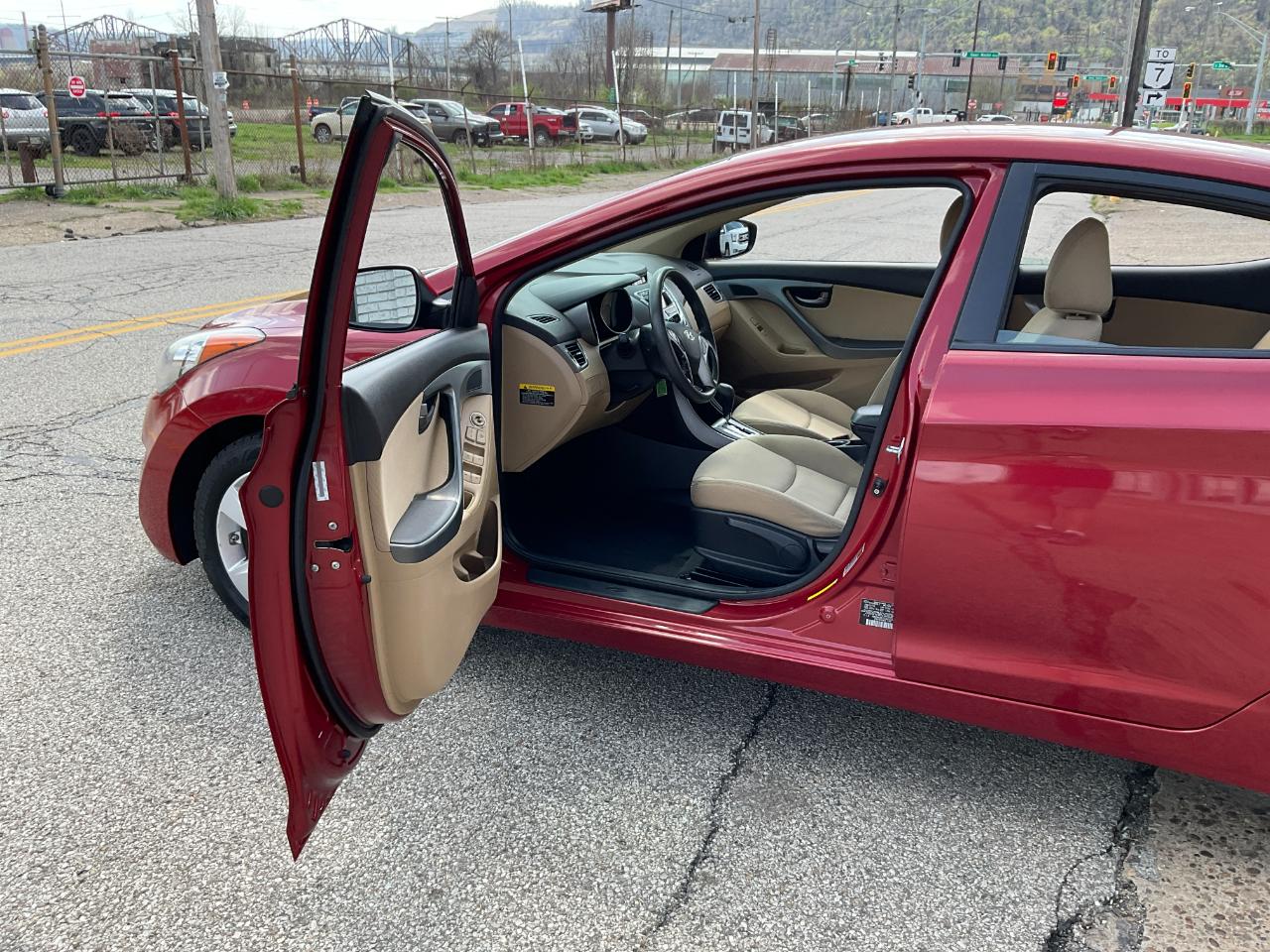 Hyundai Elantra 4dr Sdn Auto GLS 2012