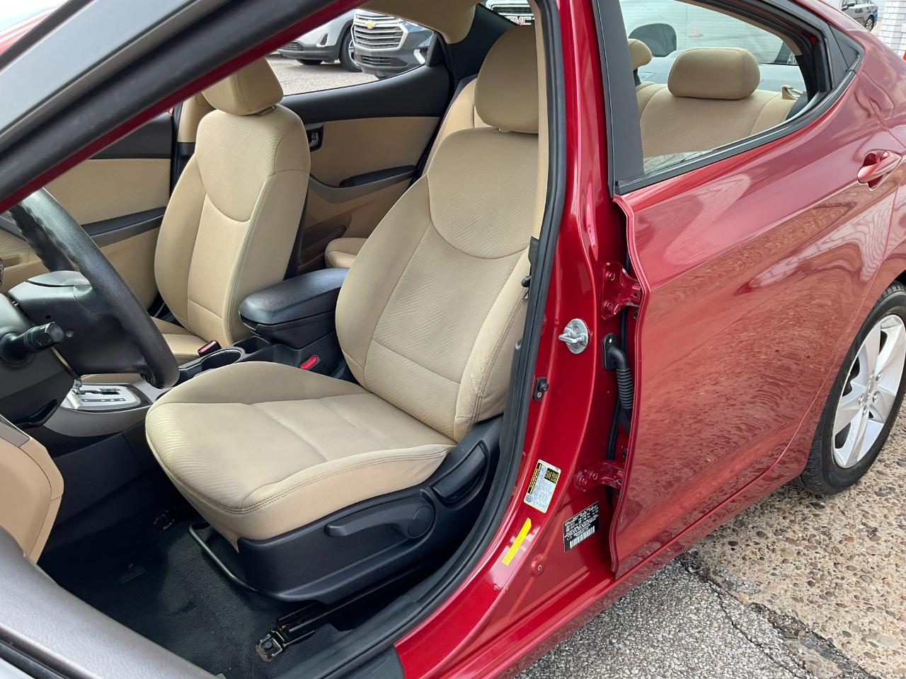 Hyundai Elantra 4dr Sdn Auto GLS 2012