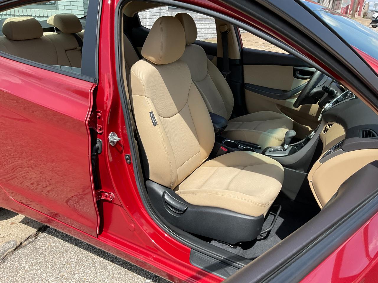 Hyundai Elantra 4dr Sdn Auto GLS 2012