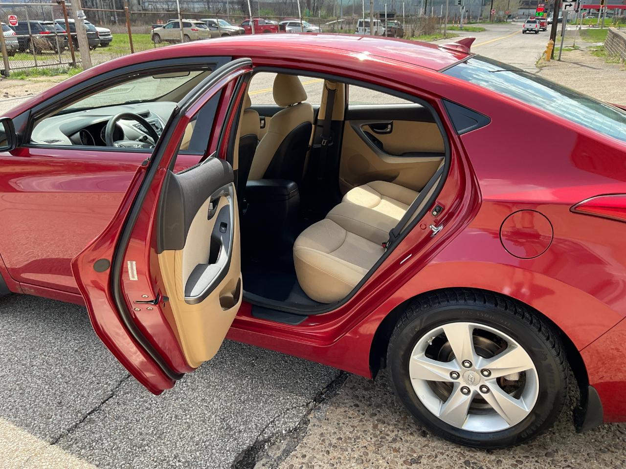 Hyundai Elantra 4dr Sdn Auto GLS 2012