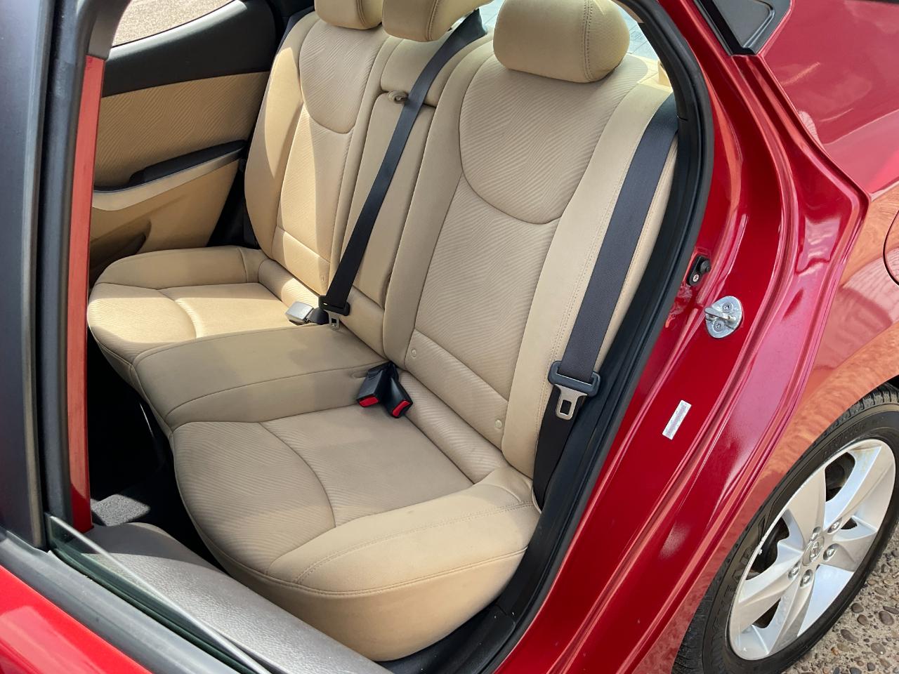 Hyundai Elantra 4dr Sdn Auto GLS 2012