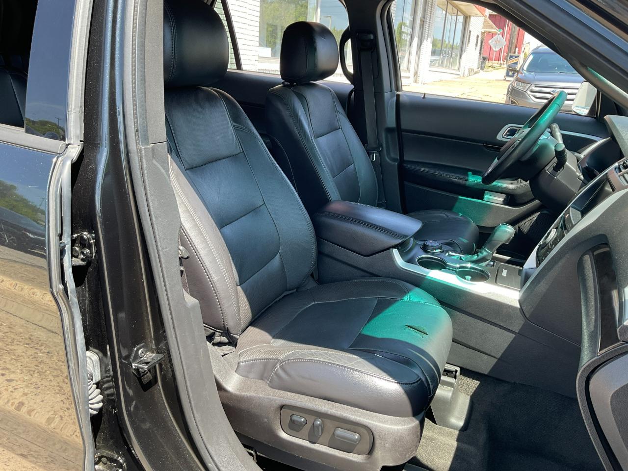Ford Explorer Limited 4WD 2015