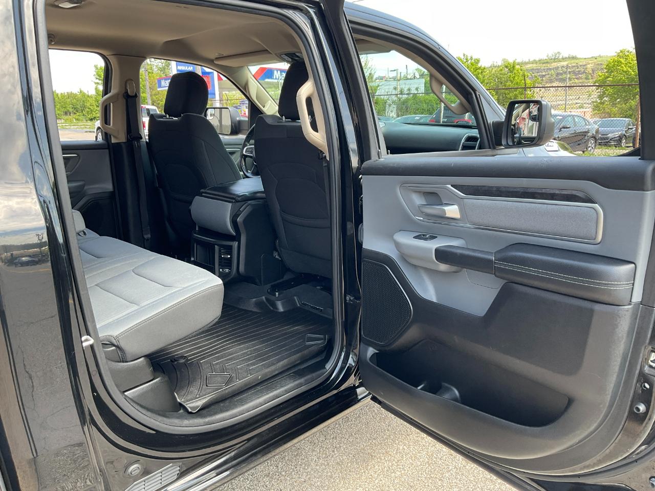 RAM 1500 Big Horn Quad Cab 4WD 2019