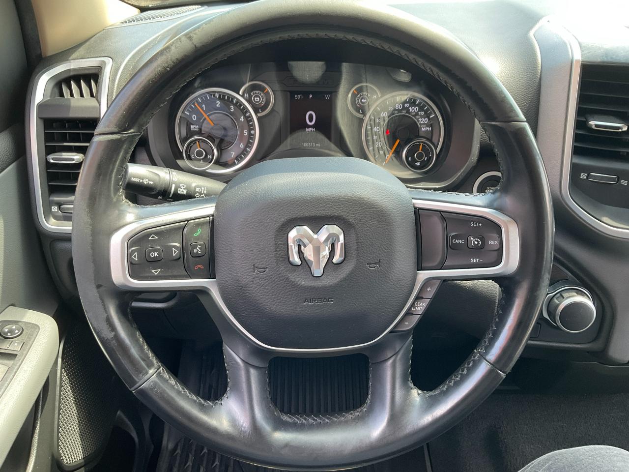 RAM 1500 Big Horn Quad Cab 4WD 2019
