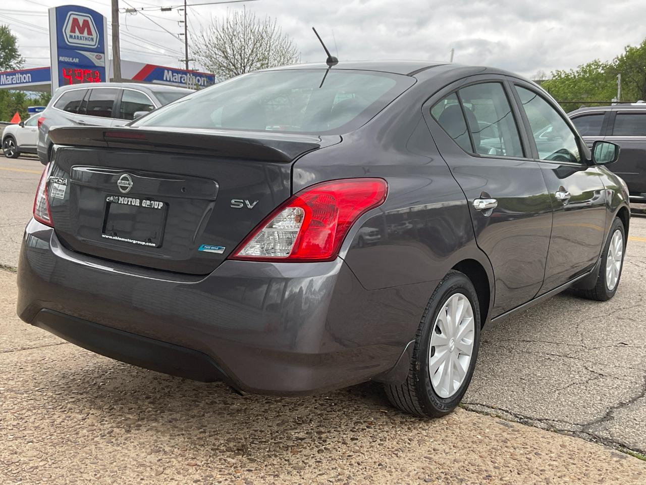 Nissan Versa 1.6 S 5M 2015