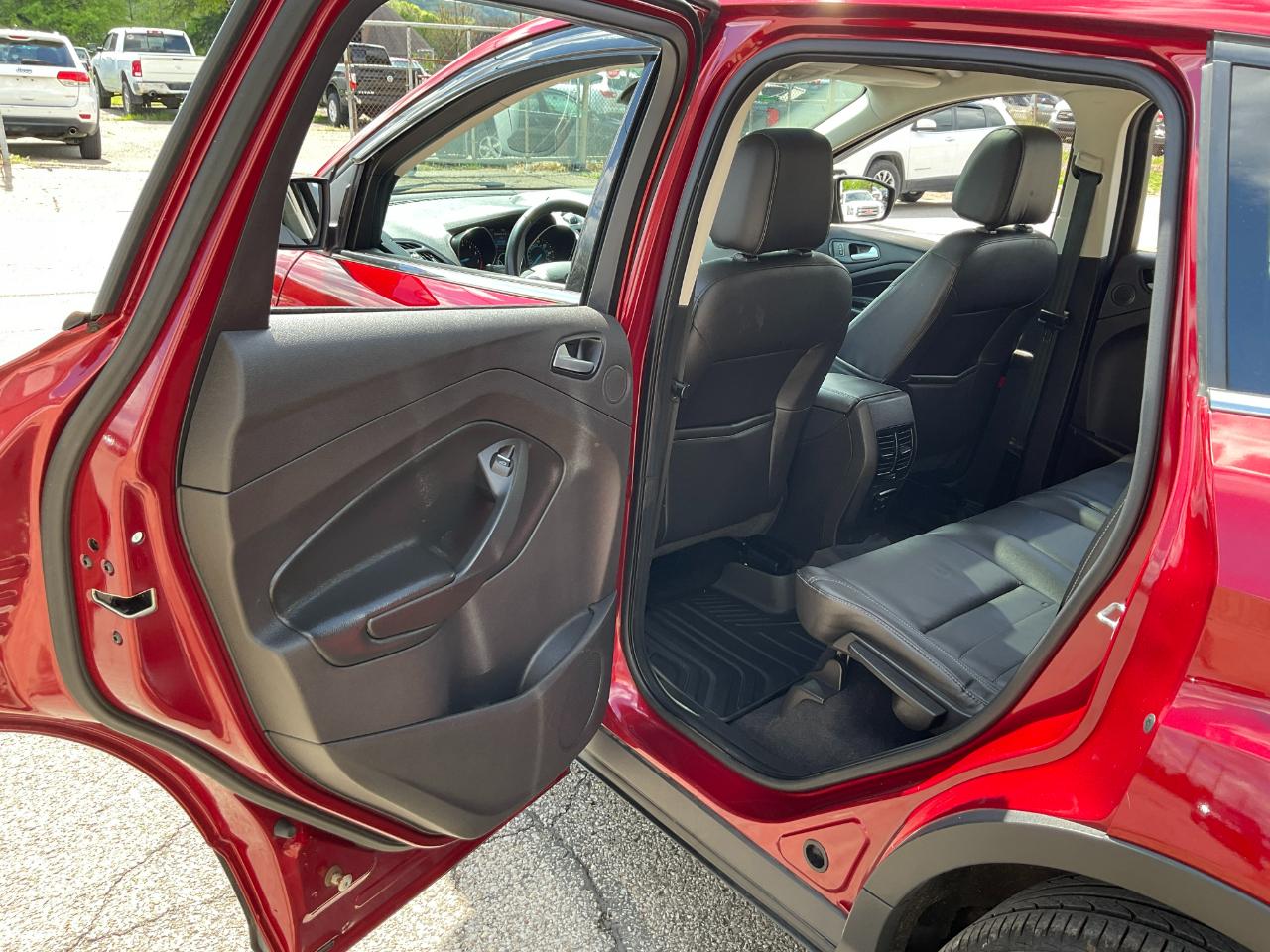 Ford Escape Titanium 4WD 2015