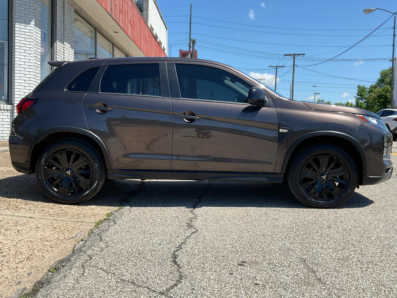 Mitsubishi Outlander Sport 2.0 ES 4WD 2024