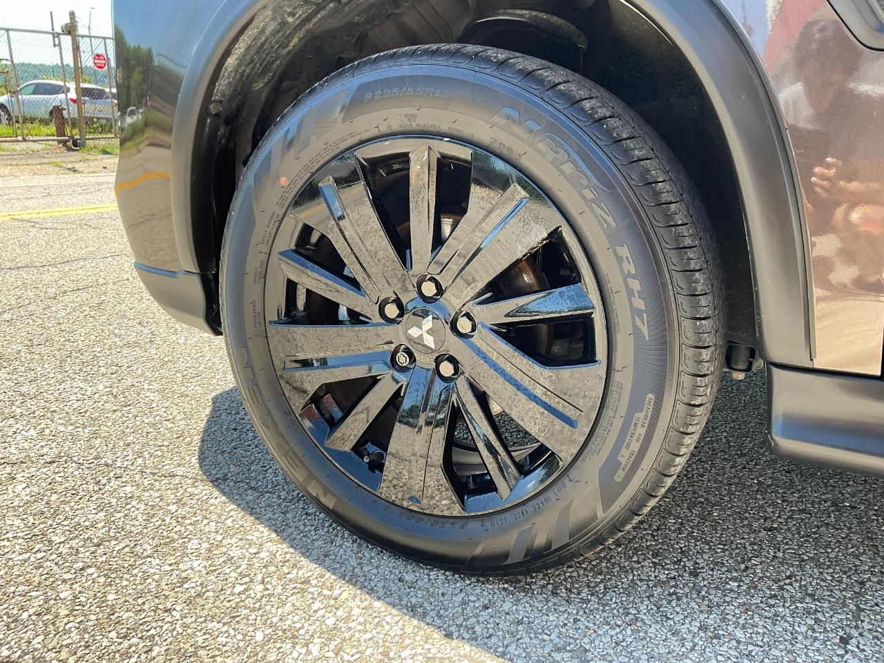 Mitsubishi Outlander Sport 2.0 ES 4WD 2024