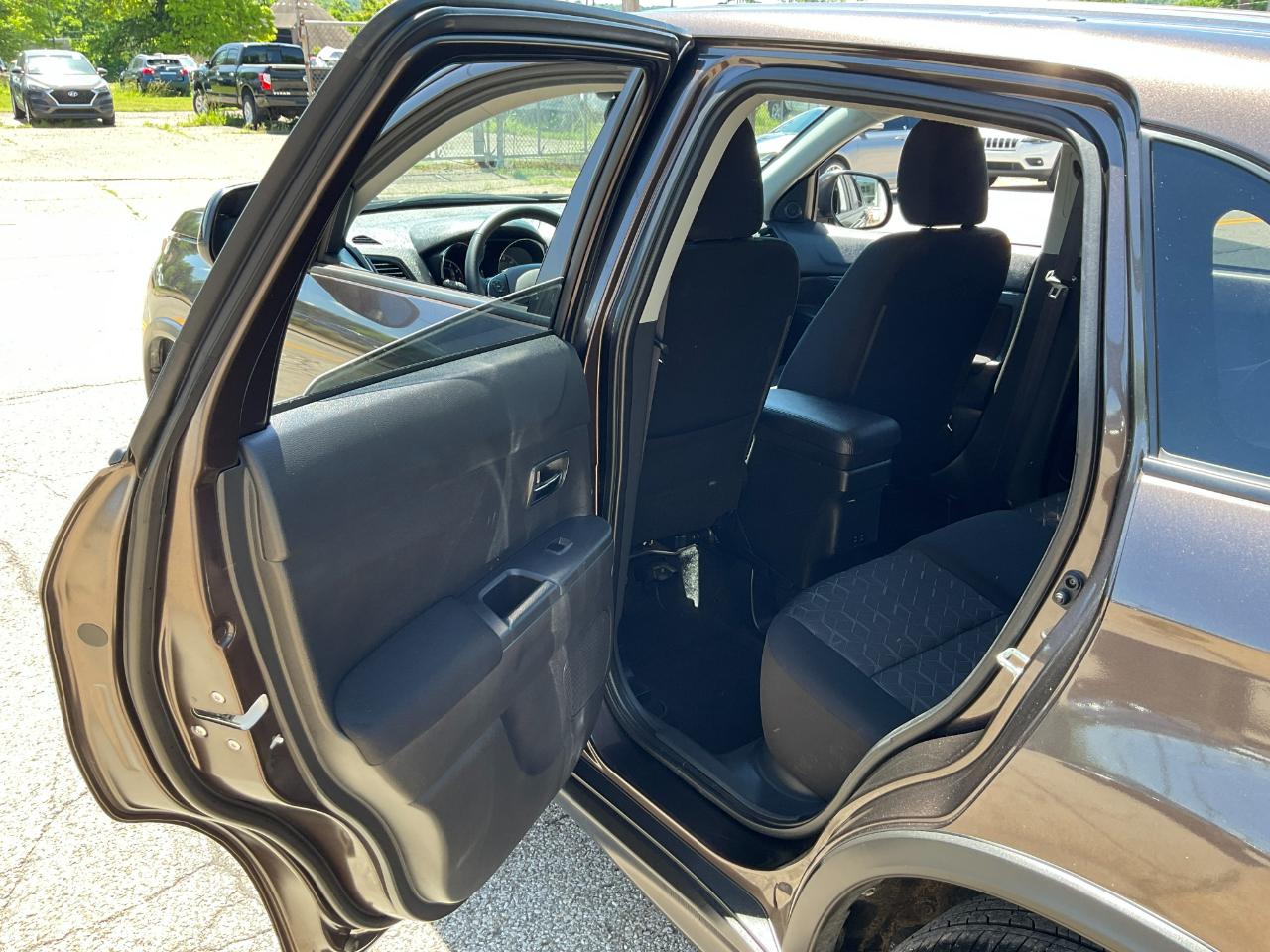 Mitsubishi Outlander Sport 2.0 ES 4WD 2024