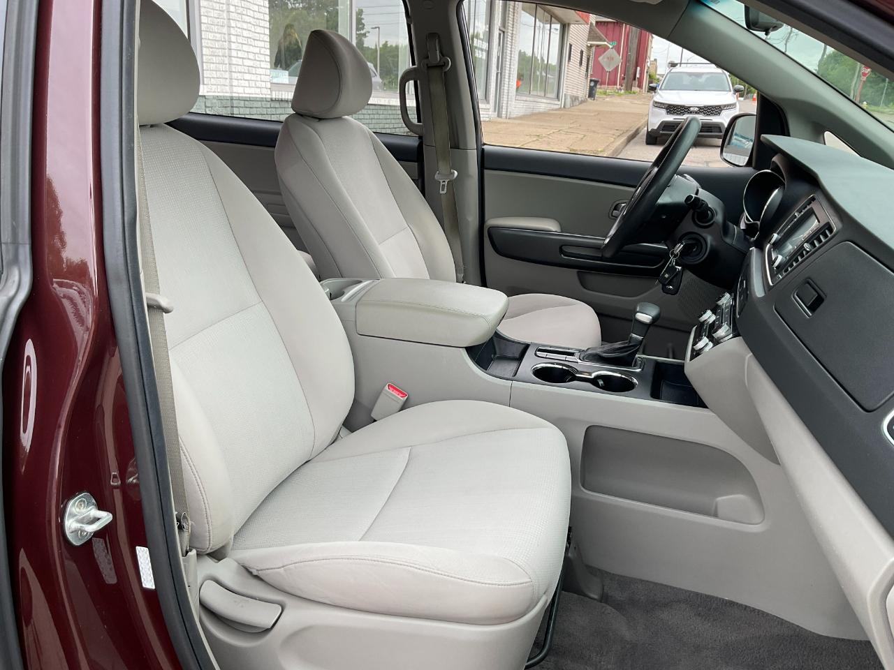 Kia Sedona LX 2020