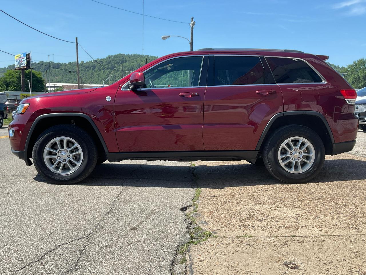 Jeep Grand Cherokee Laredo 4WD 2018
