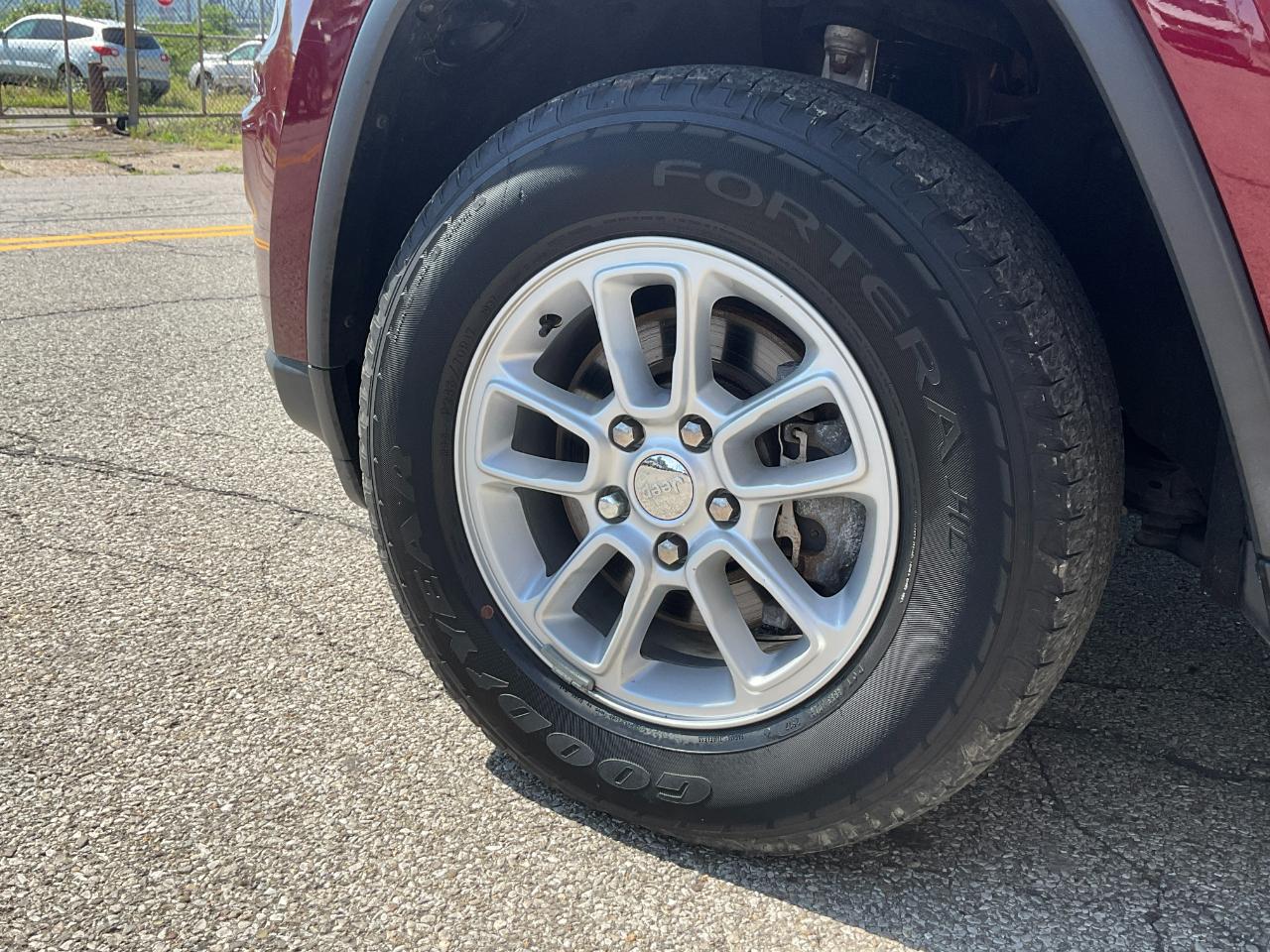 Jeep Grand Cherokee Laredo 4WD 2018