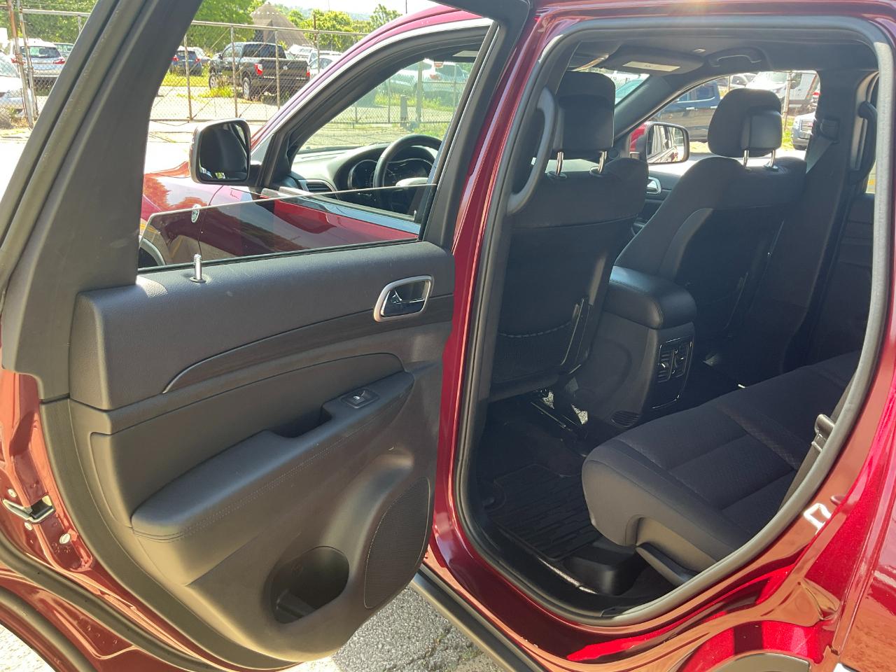 Jeep Grand Cherokee Laredo 4WD 2018