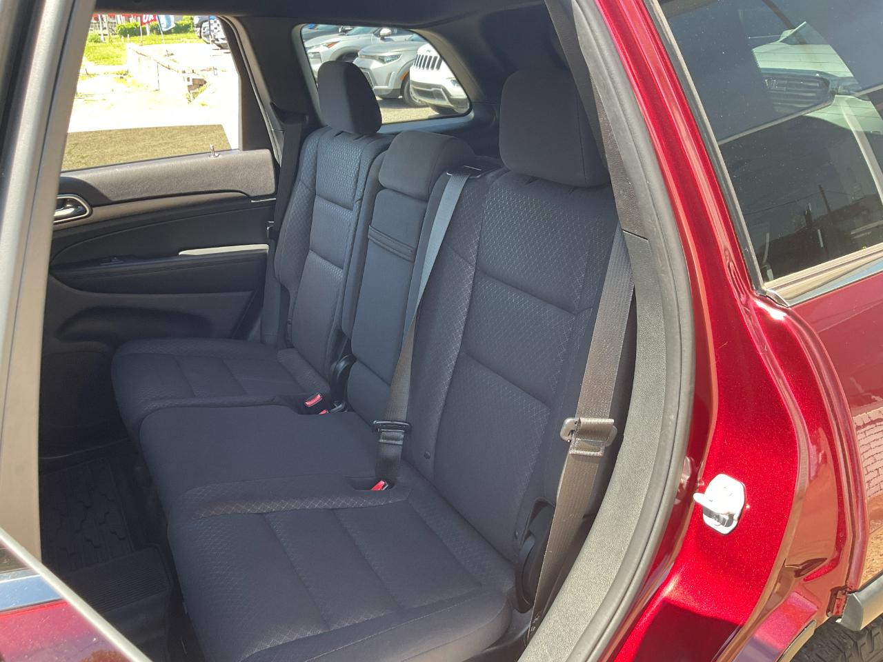 Jeep Grand Cherokee Laredo 4WD 2018