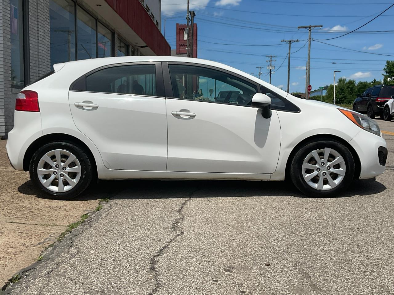 Kia Rio5 LX 2014