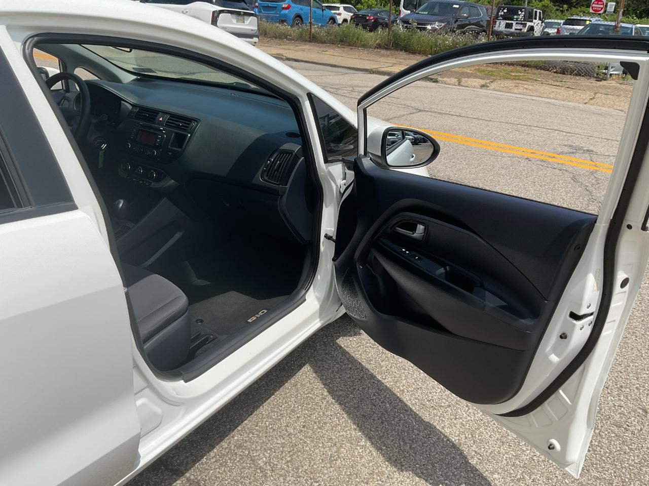 Kia Rio5 LX 2014