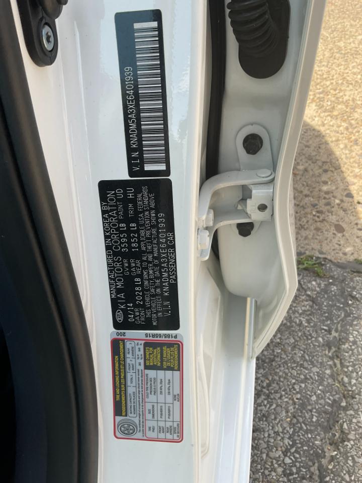 Kia Rio5 LX 2014