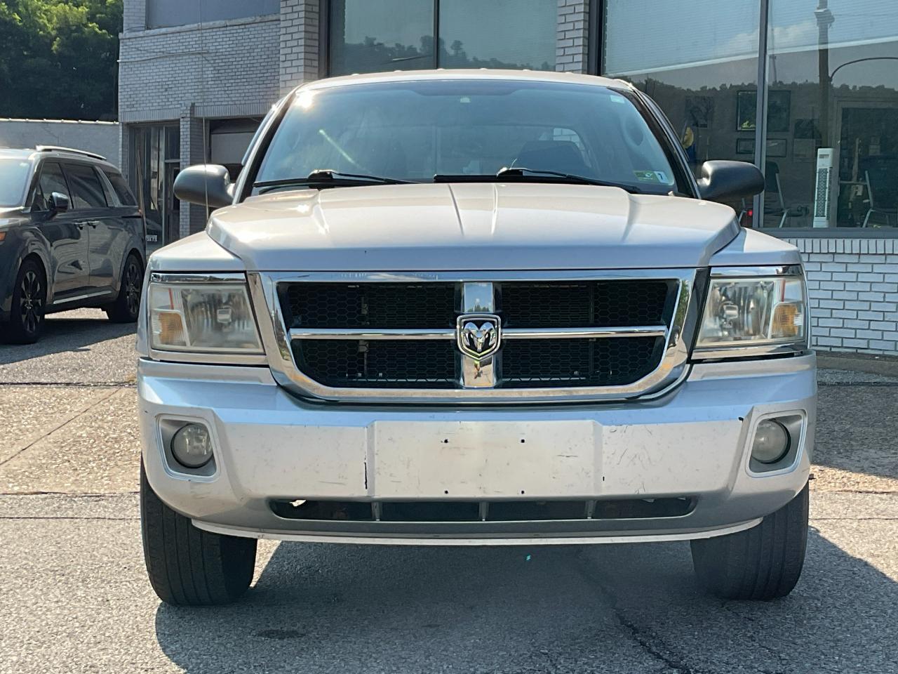 RAM Dakota ST Crew Cab 2WD 2010