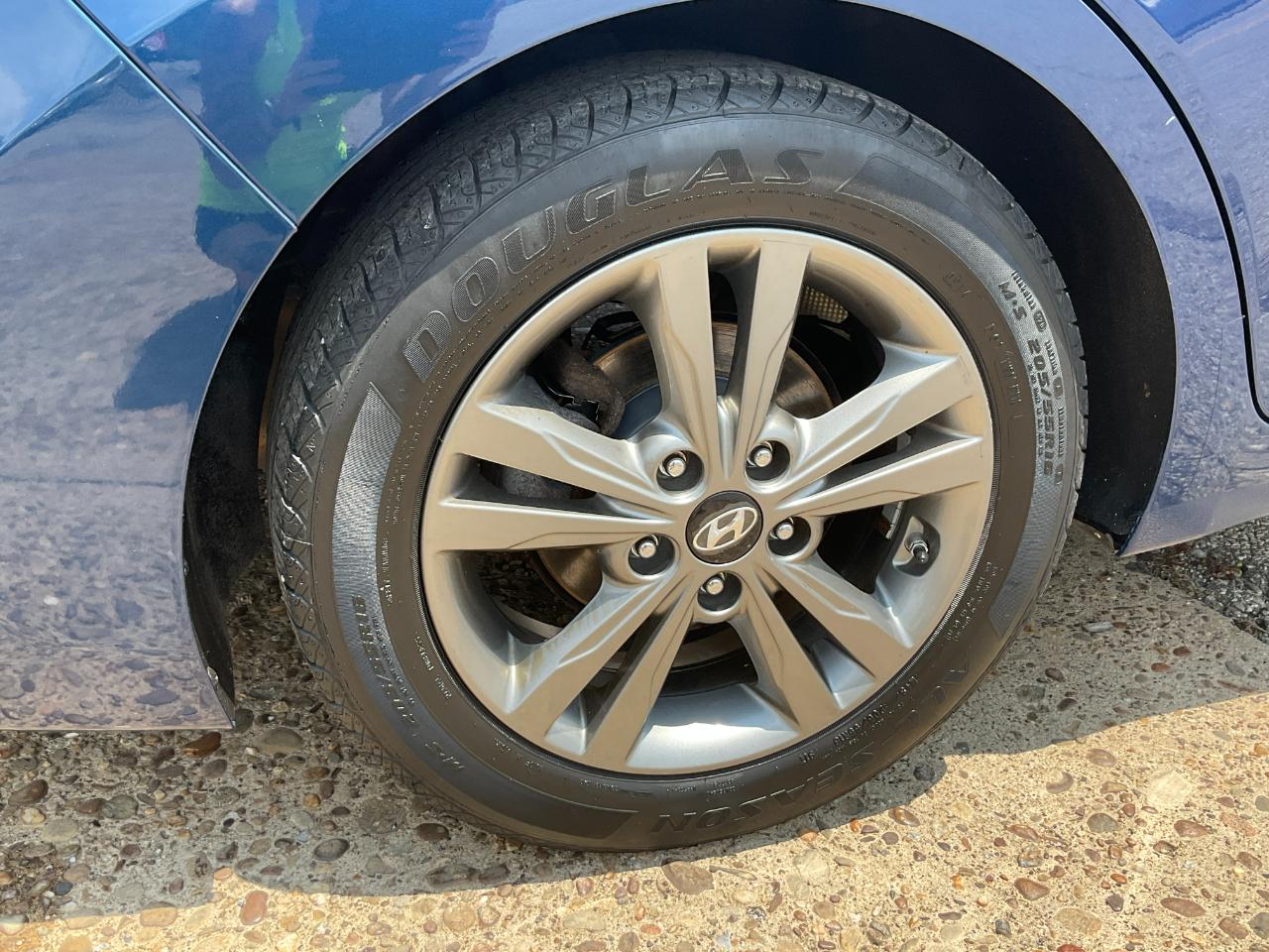 Hyundai Elantra Limited 2018