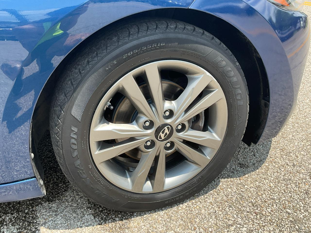 Hyundai Elantra Limited 2018