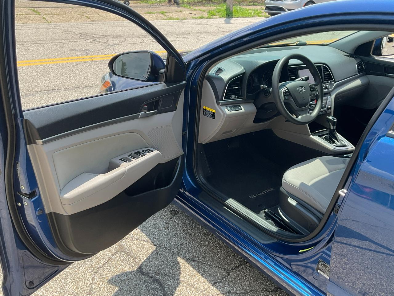 Hyundai Elantra Limited 2018