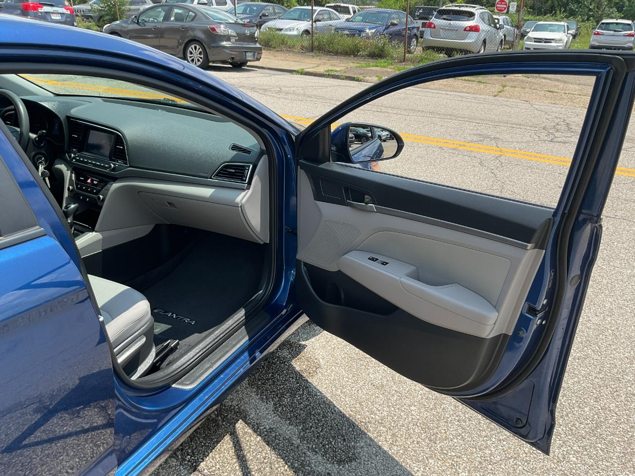 Hyundai Elantra Limited 2018