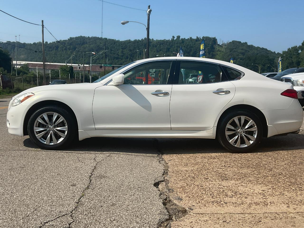 Infiniti M 37x 2012