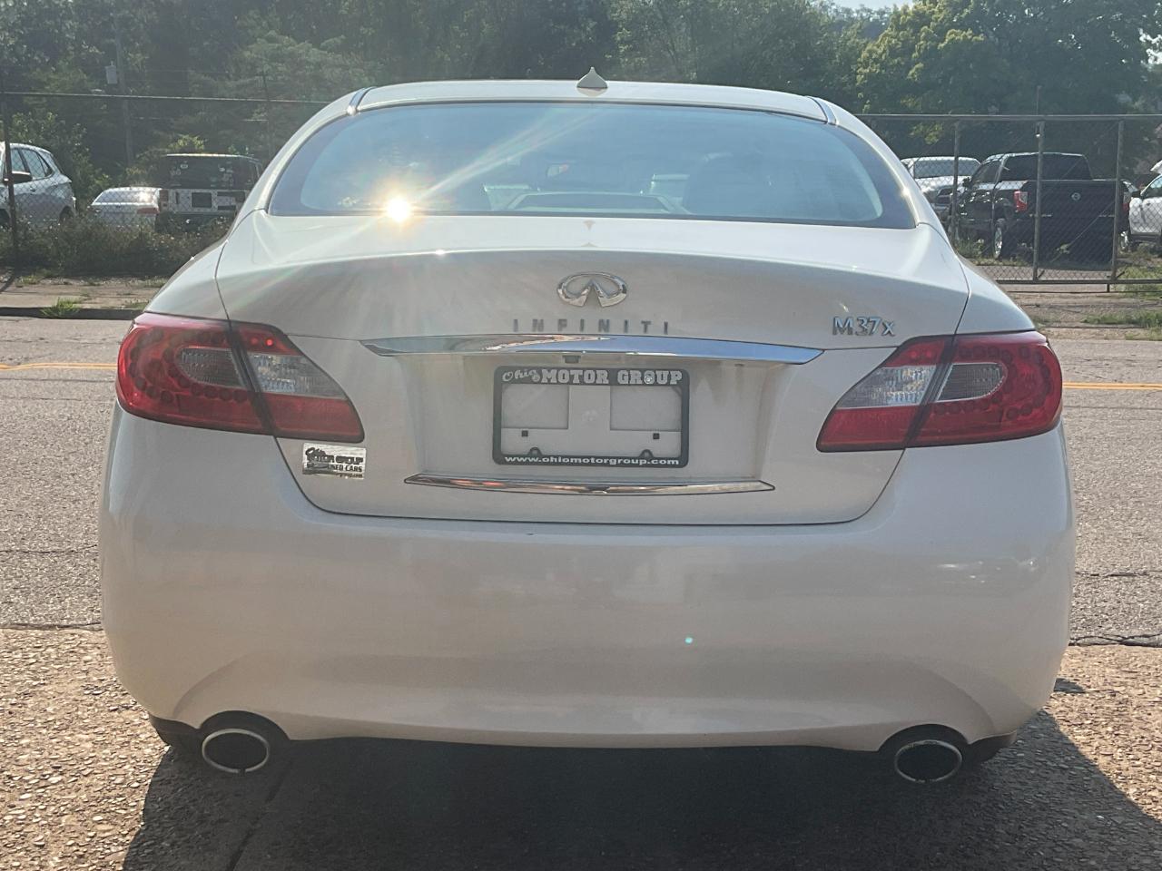 Infiniti M 37x 2012