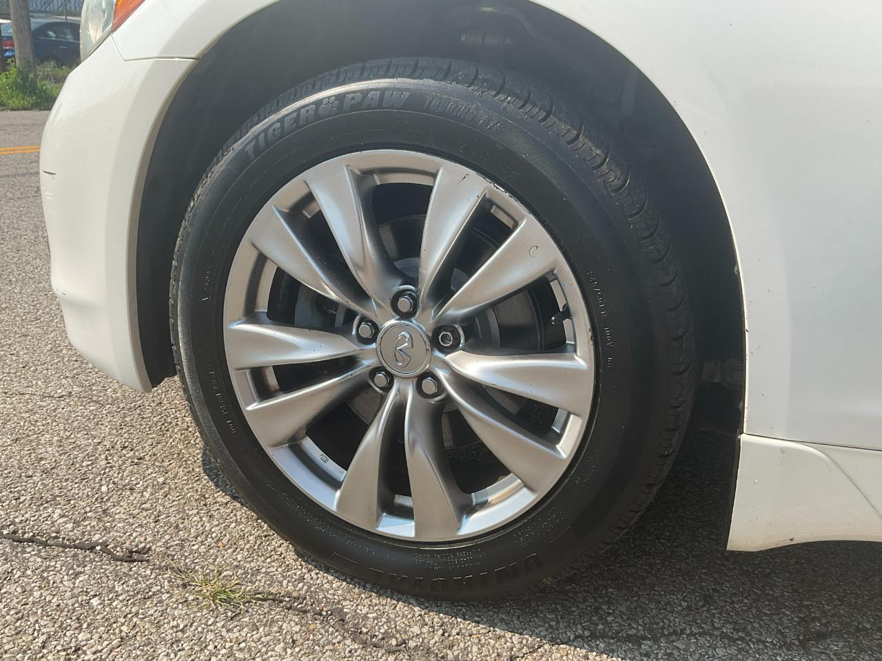 Infiniti M 37x 2012