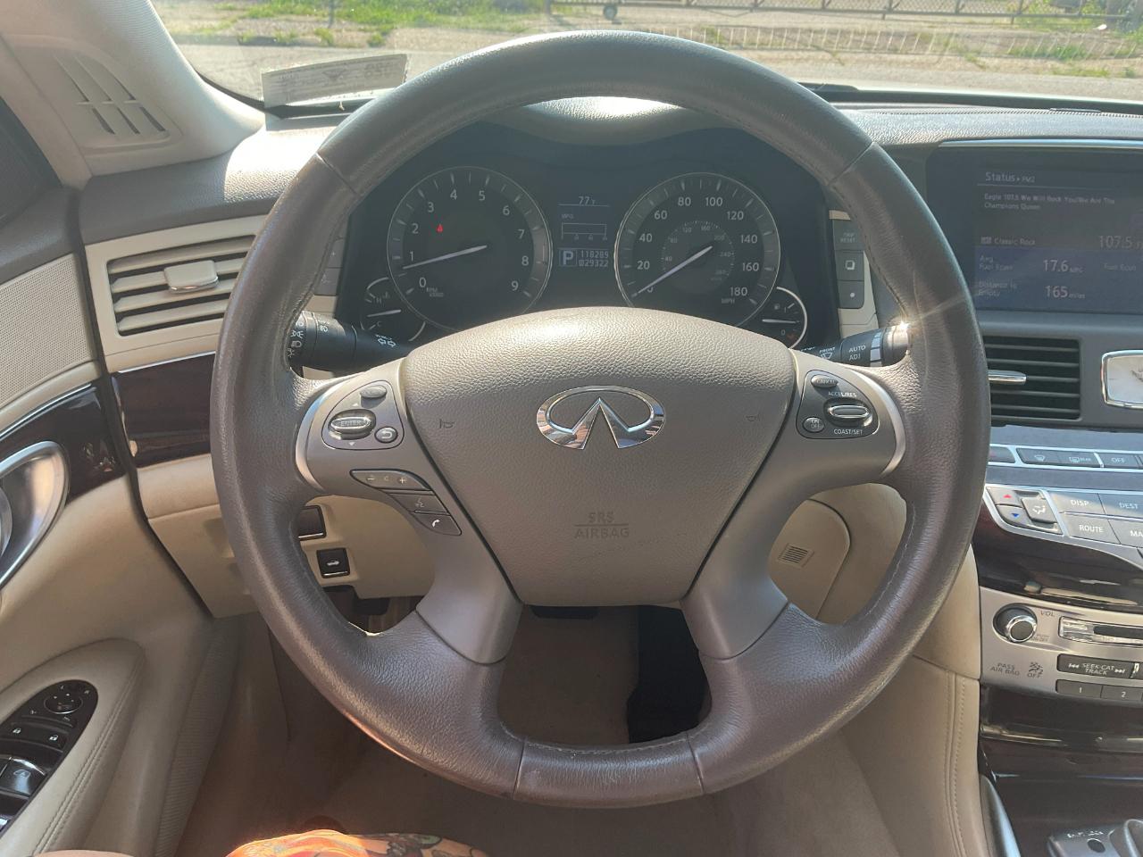 Infiniti M 37x 2012